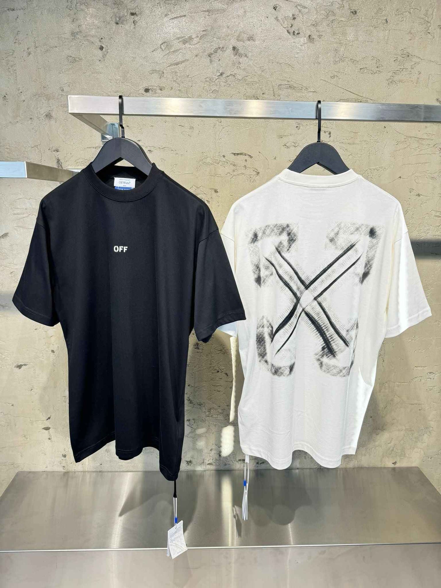 Sneakerhill - OFF WHITE T-Shirt 0010