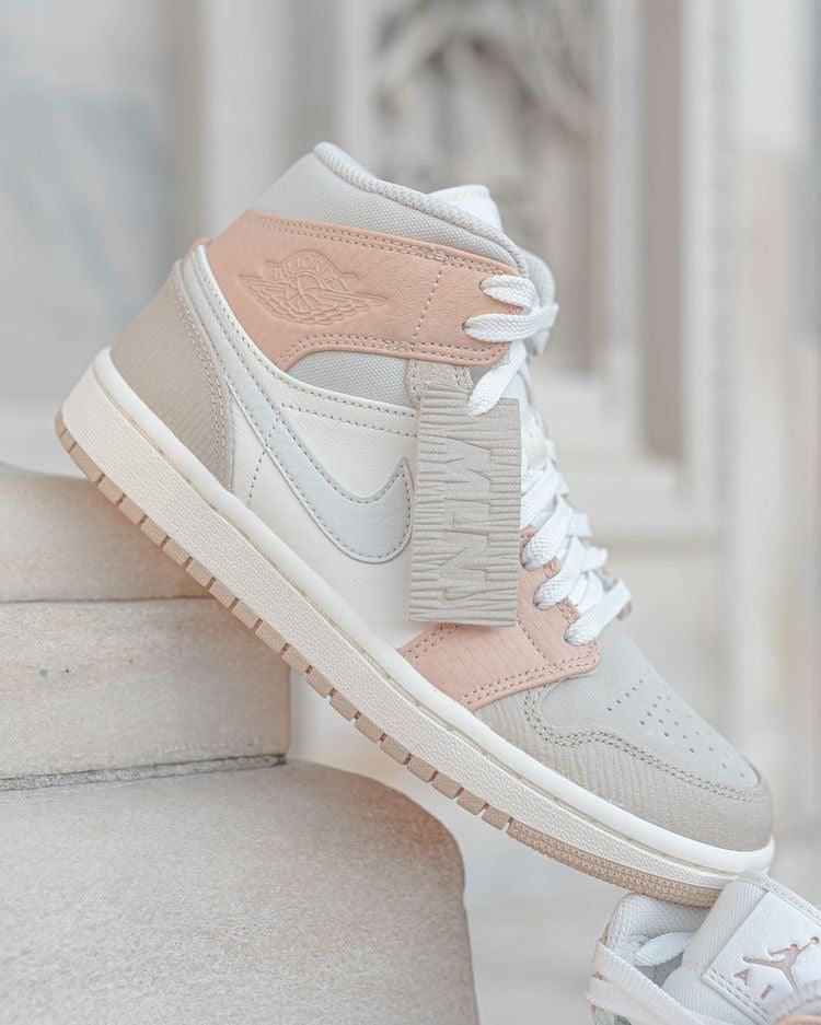 Custom Air Jordan 1 Mid CV3044 100